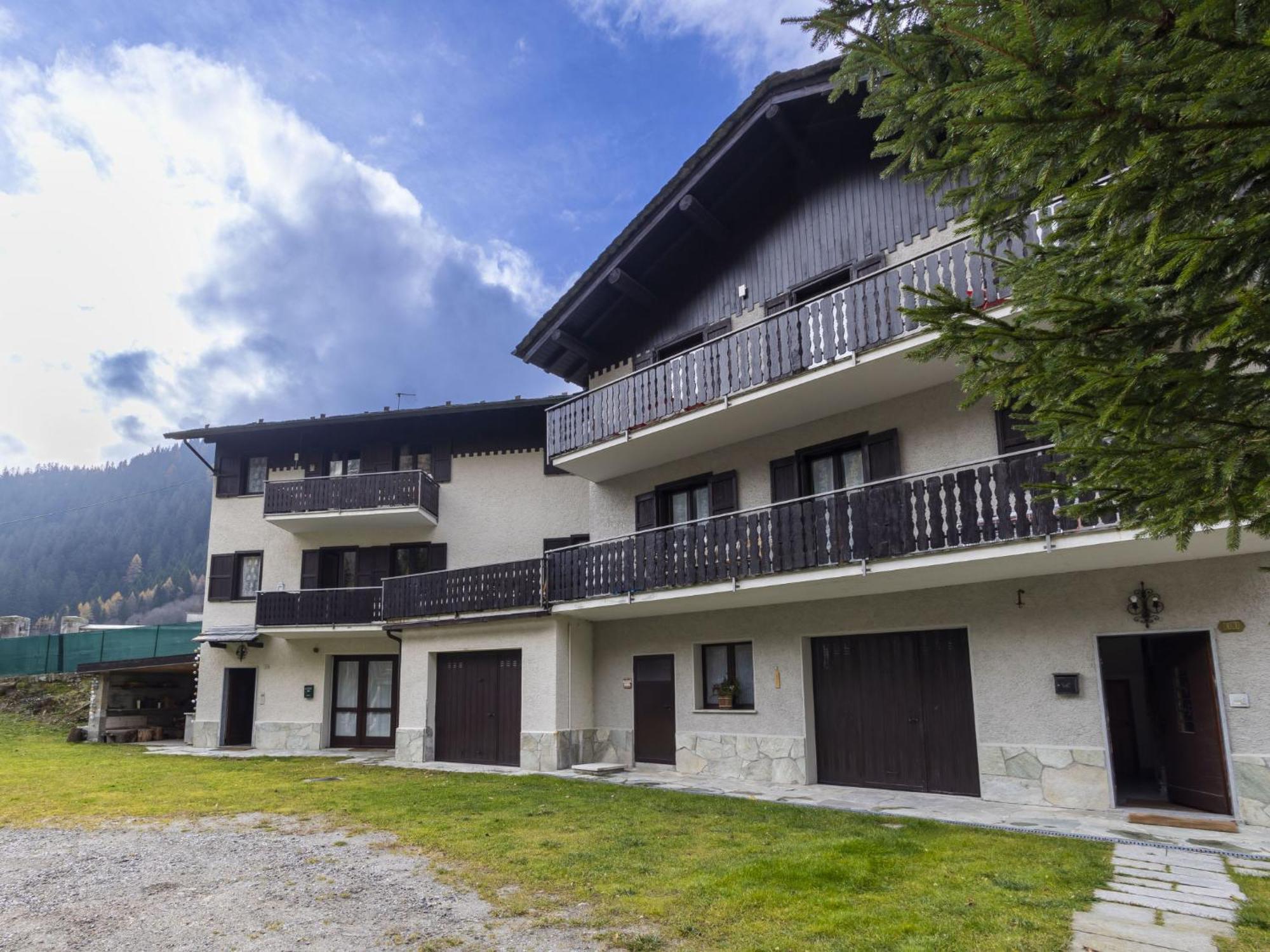 Apartment Isola Di Madesimo Apartments-2 By Interhome Esterno foto